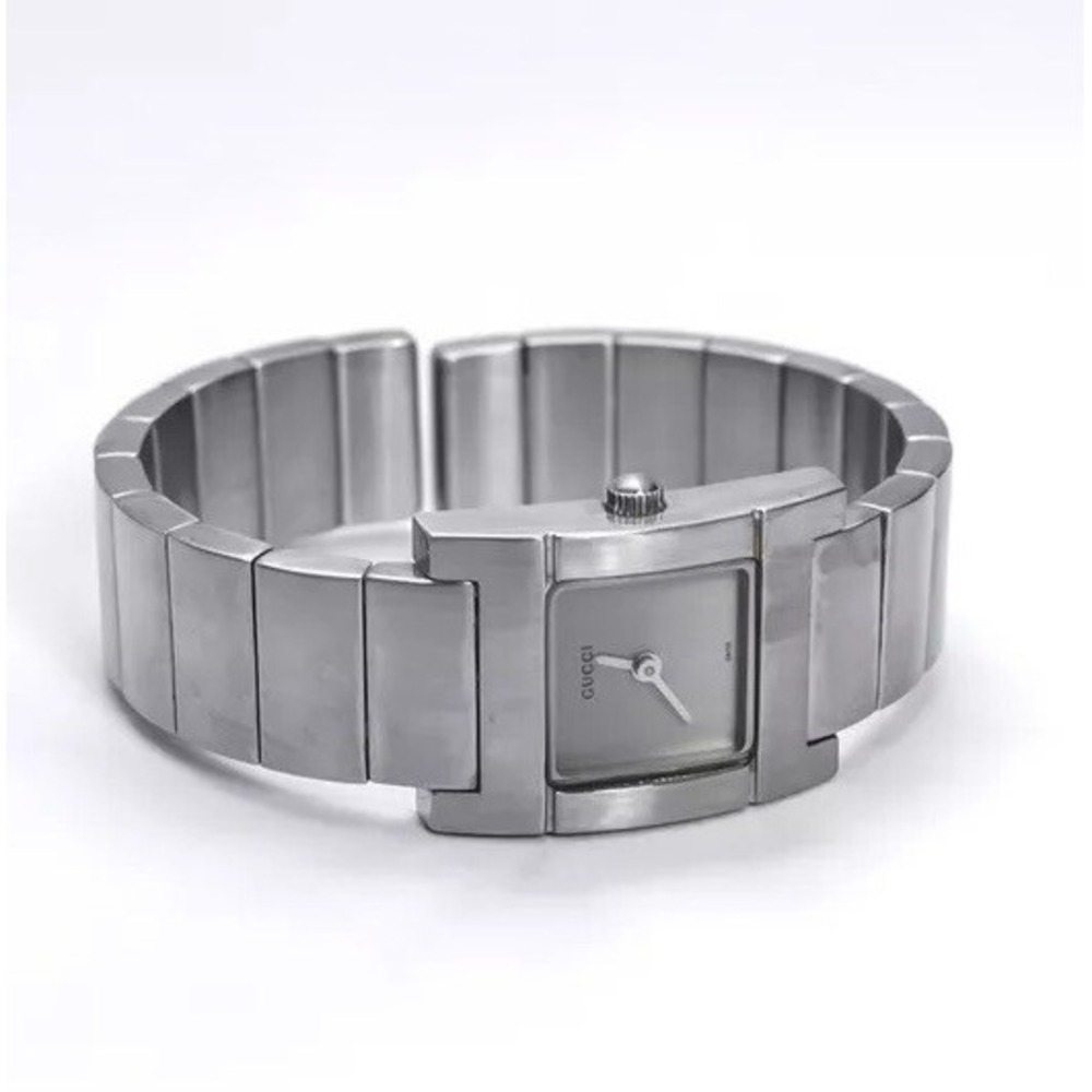 VNTG Gucci women's watch, Black in steel Model 7800 with adjustable‎ strap